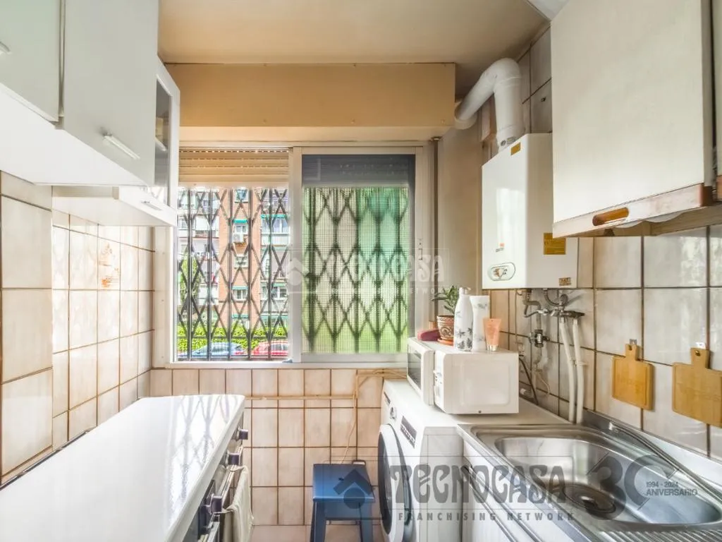 Köök - Flat with Nuda Propiedad in Ciudad Lineal