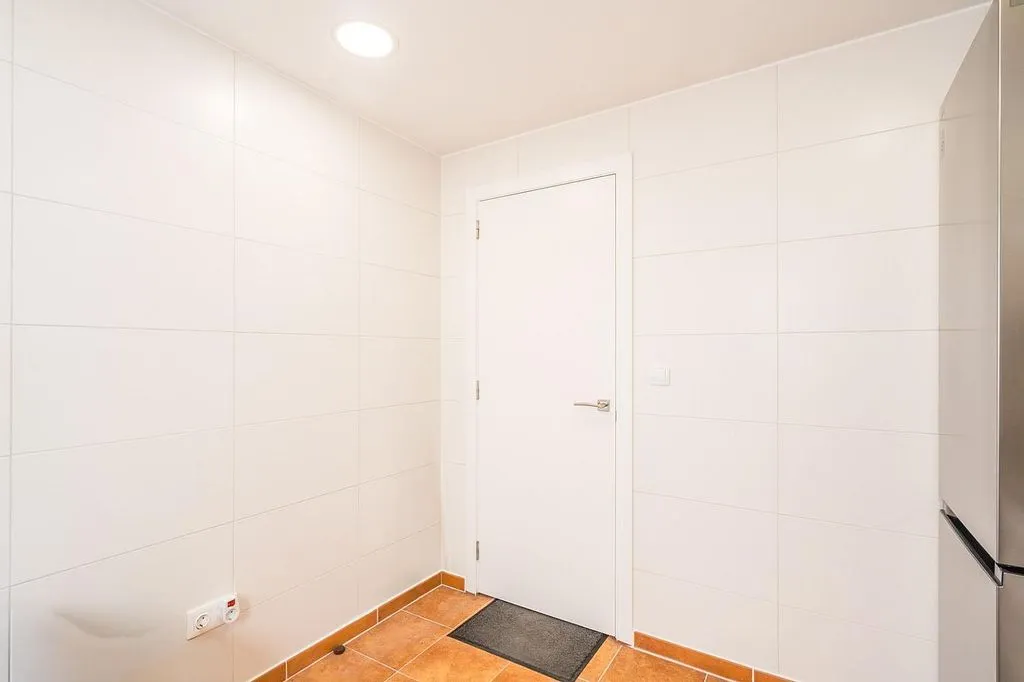 hallway_entrance