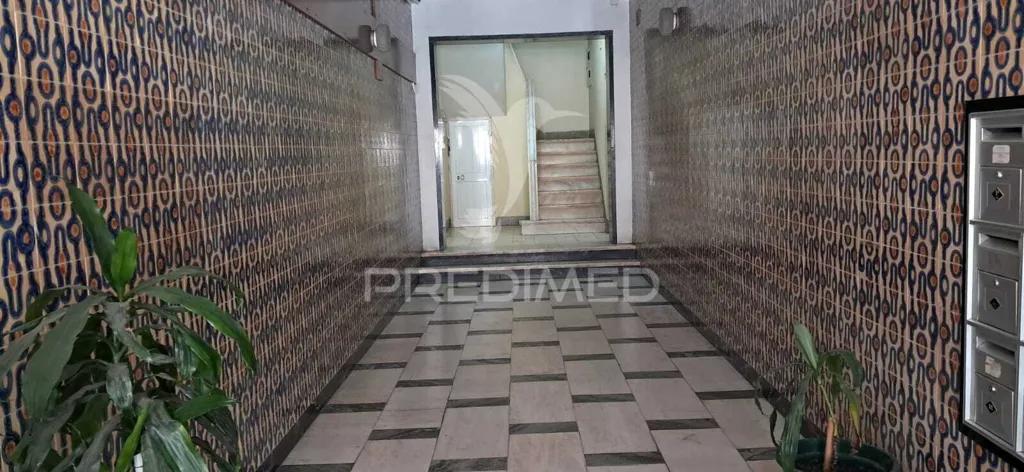 Esik - T3 Apartment with Large Terraces in Laranjeiro