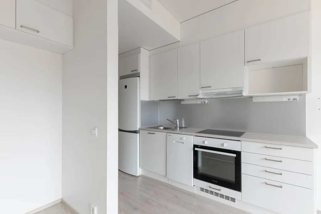 Köök - Modern Studio with Balcony in Tampere