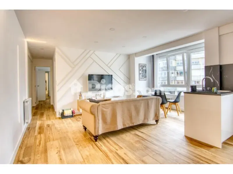 Elutuba - Reformed Apartment with South Orientation in Santander