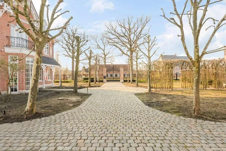 Välivaade - Eclectic Villa with Terrace in Weelde