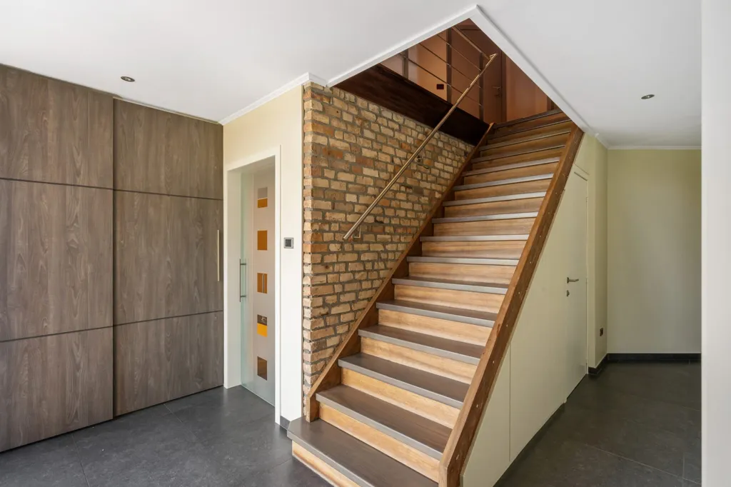 Stanze - Villa with Playful Architecture in Nieuwerkerken
