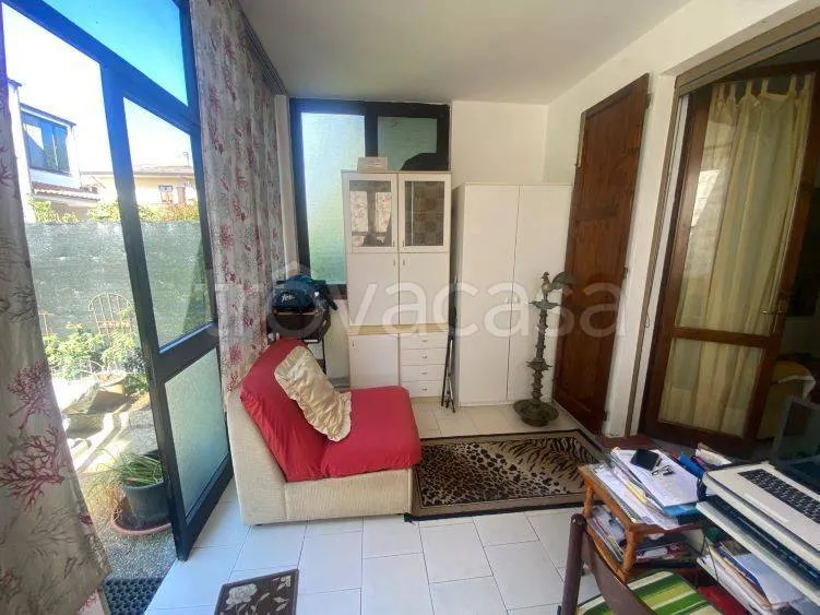 Elutuba - Villa with Private Garden in Lido degli Scacchi