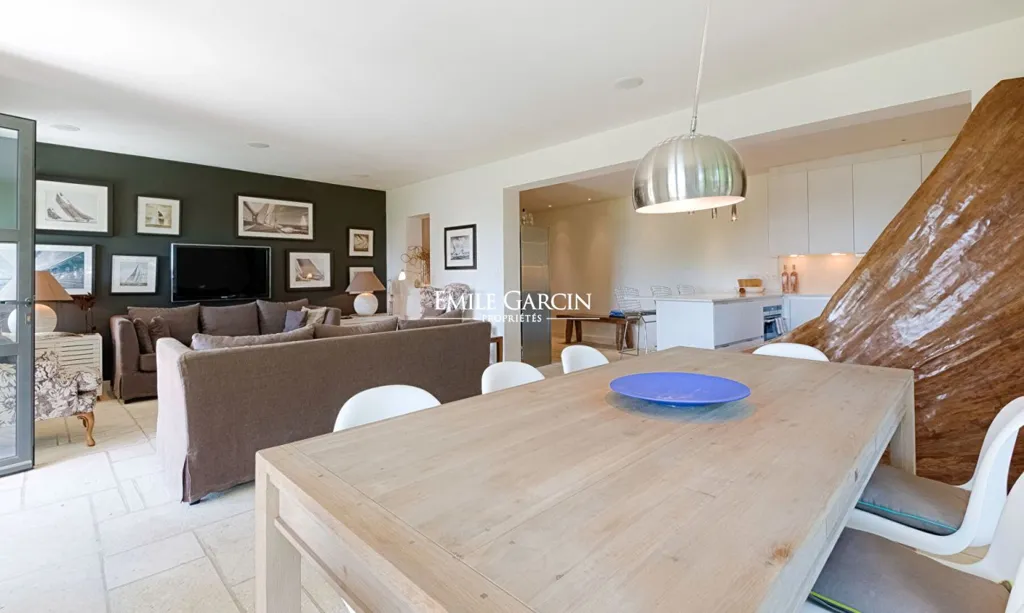 Salle à manger - Villa Luxueuse avec Piscine à Ramatuelle