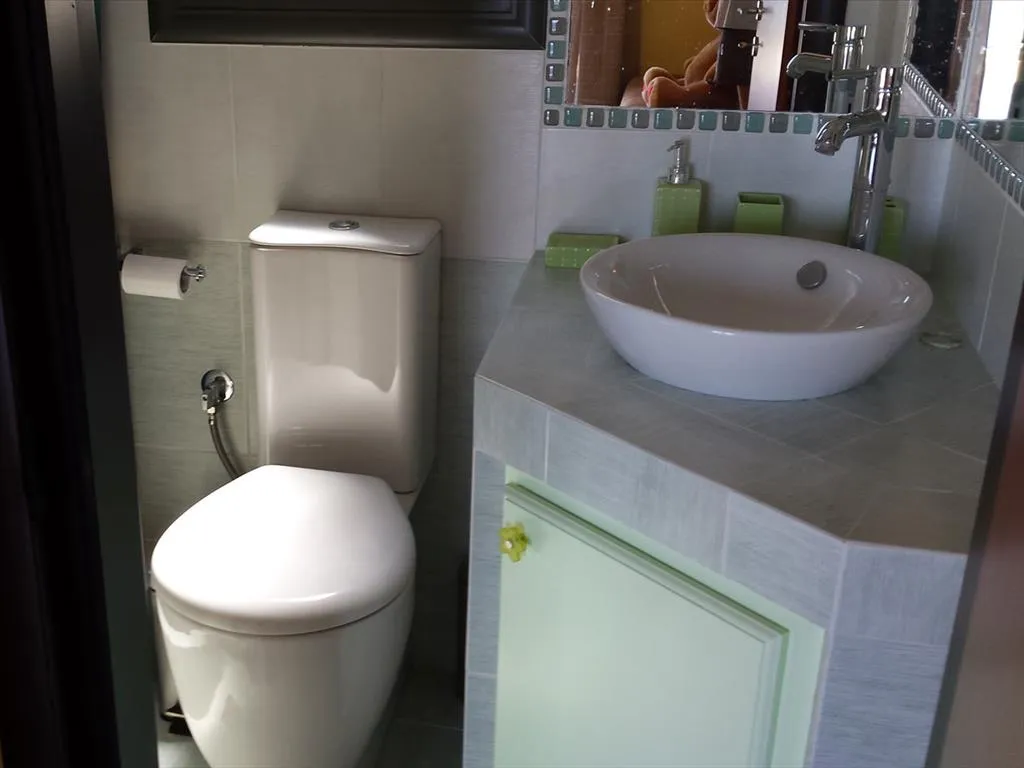 Salles de bain - Maisonette with Sea View and Pool in Aegina