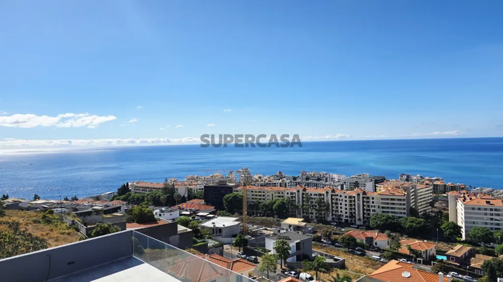 Balcon - Contemporary House with Sea View in Ajuda