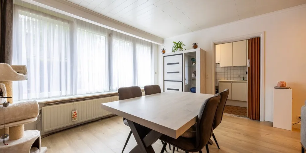 Salle à manger - Appartement avec Terrasse et Garage à Schoten