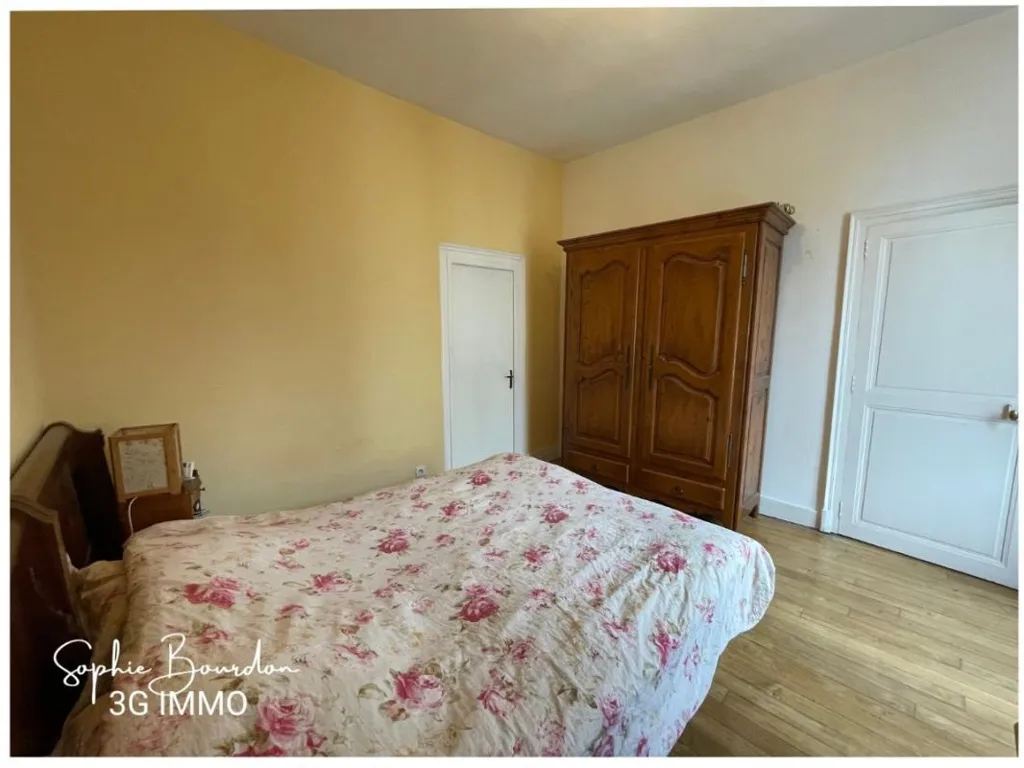 Chambres - Maison Ancienne avec Cour à Auxerre