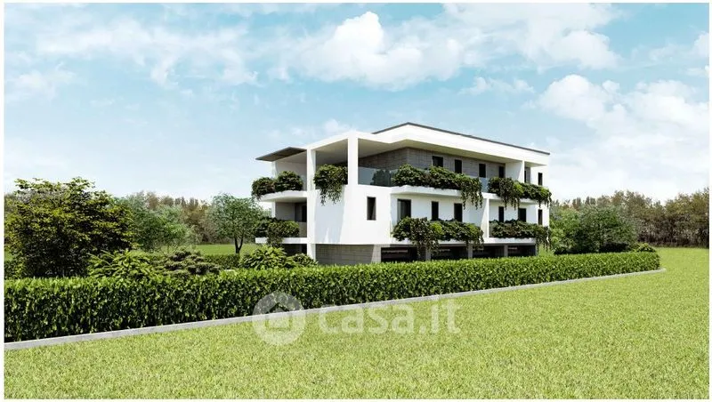 Apartment with Private Garden in Cornadella, Sacile