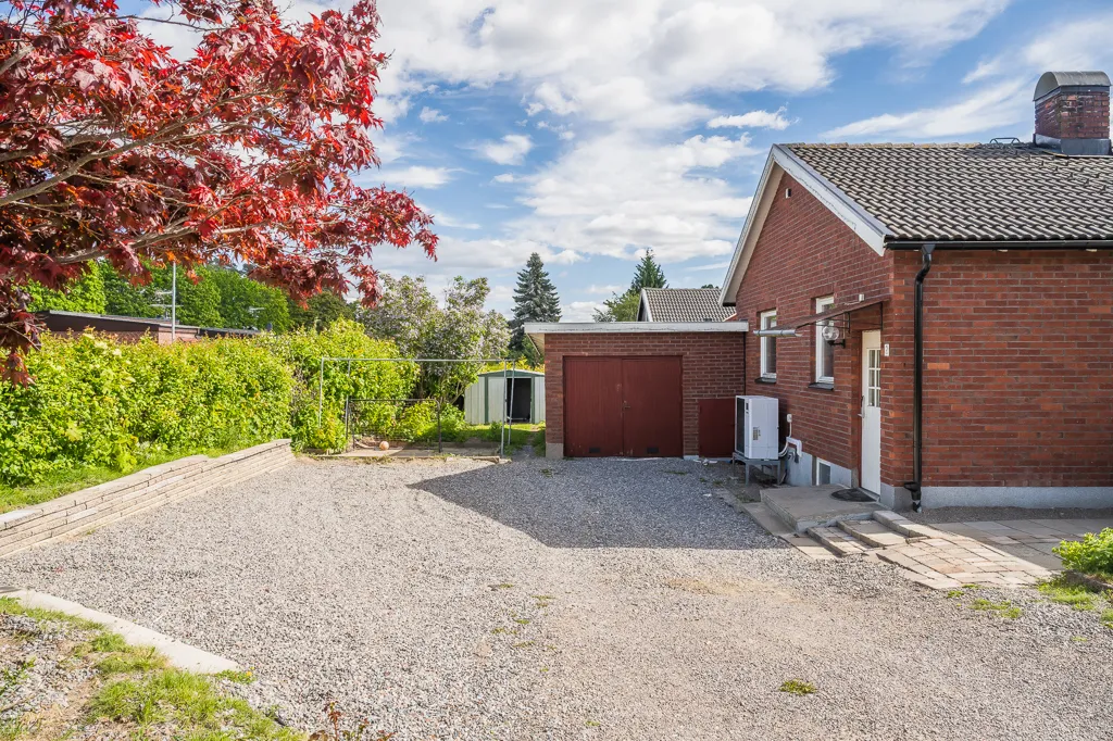 Välivaade - 1-Storey Villa with Central Location