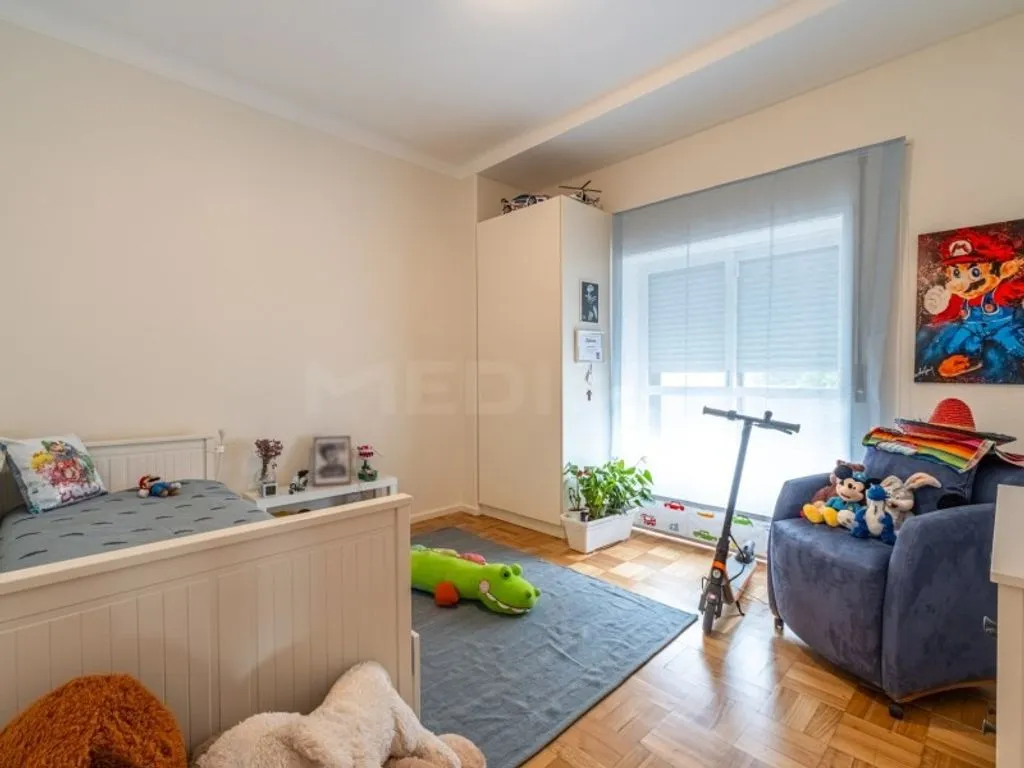 Bedrooms - Luxury Flat with South/North Orientation in Porto