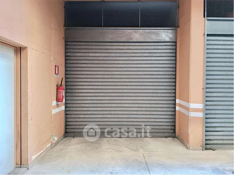 Garage - Apartment with Double Verandas in Andria
