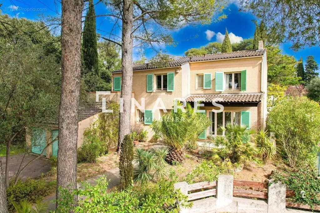Extérieur - Villa T4 avec Jardin au Parc des 7 Collines
