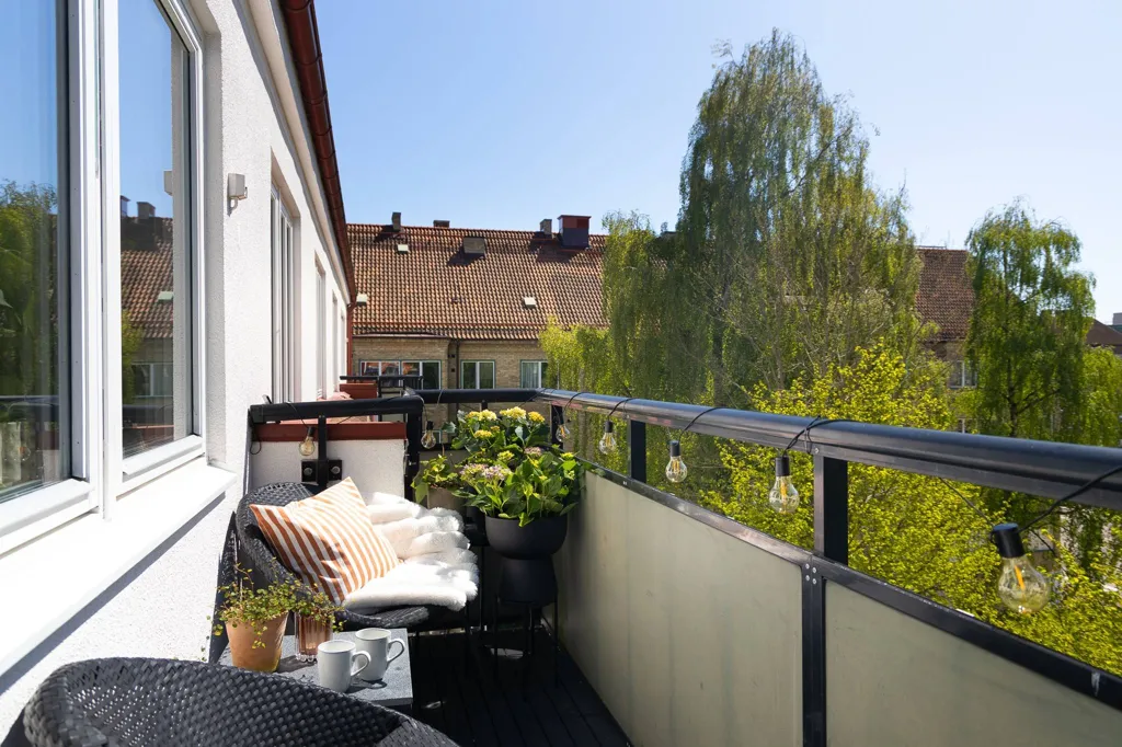 Balcone - Apartment with West View in Tågaborg