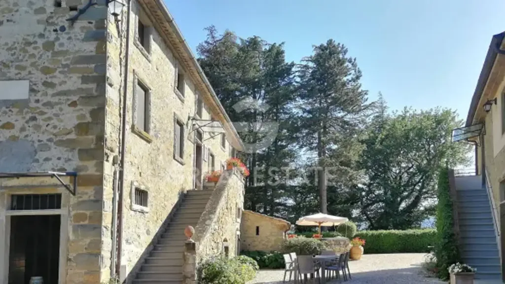 Giardino - Historic Hamlet with Pool in Anghiari