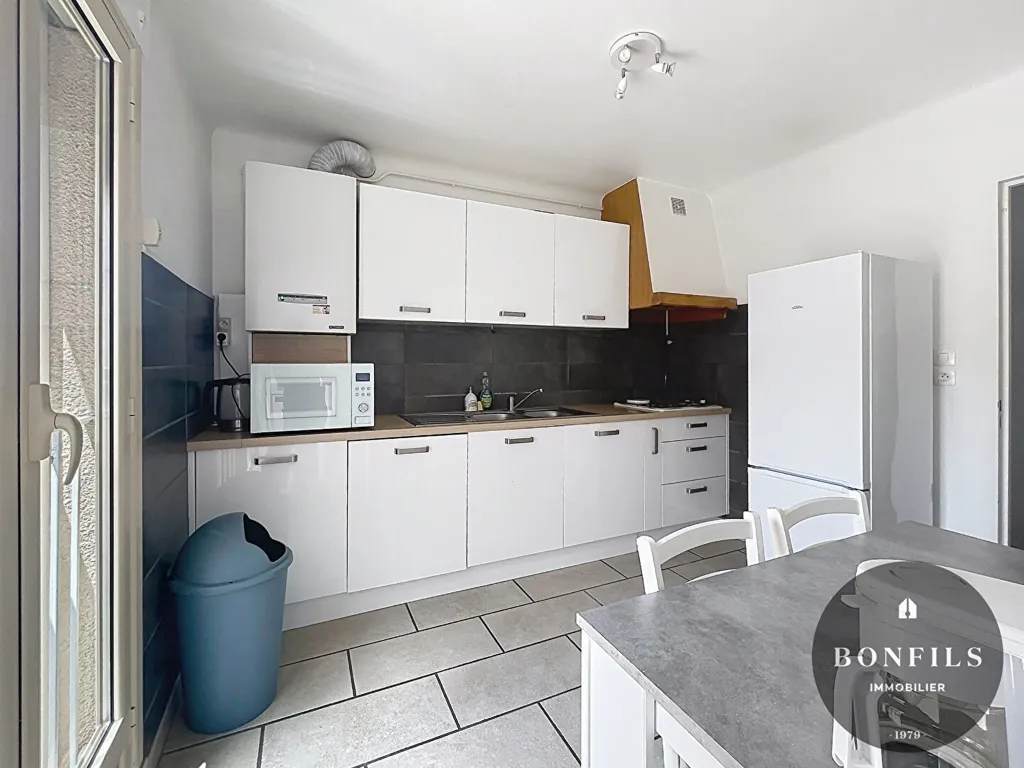 Köök - Furnished Apartment with Balcony in Avignon Extramuros