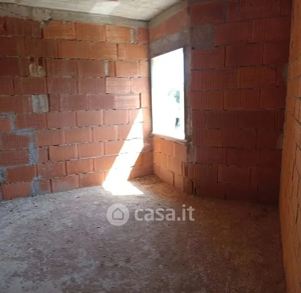 Rooms - Two-Level Apartment with Veranda in Torpè