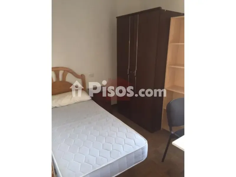 Magamistoad - Bright Apartment with Balcony in City Centre