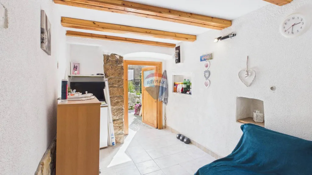 Elutuba - Apartment with Terrace in Njivice, Omišalj