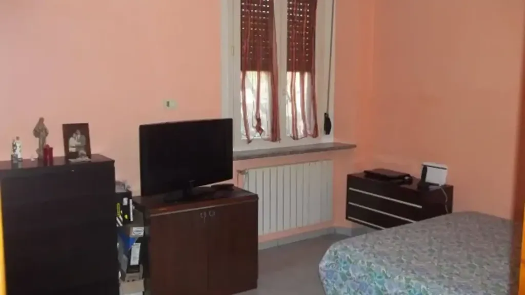 Chambres - Two-Bedroom Apartment in Central Canegrate