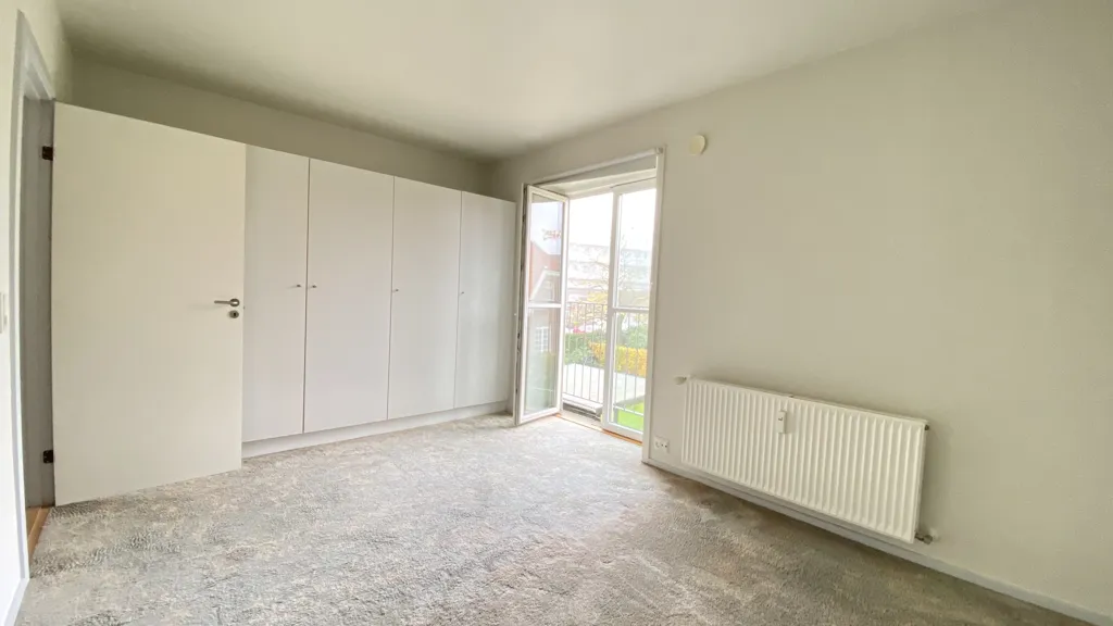 Magamistoad - Modernised 3-Bed Flat with Balcony in Herning