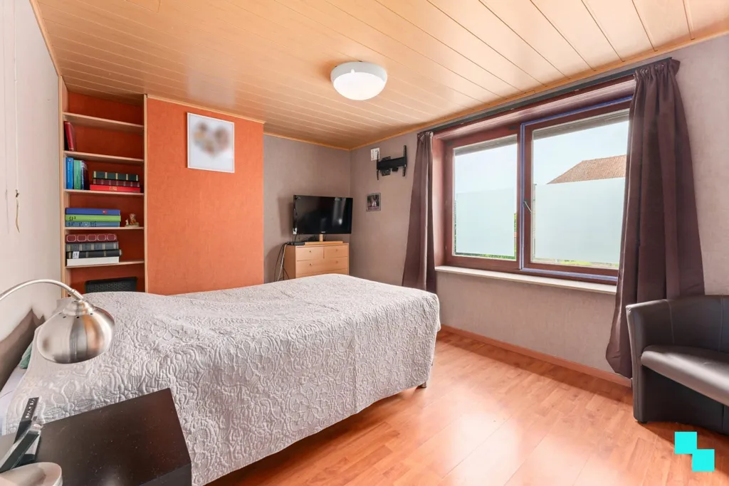 Magamistoad - Modernising House with Garden in Roeselare