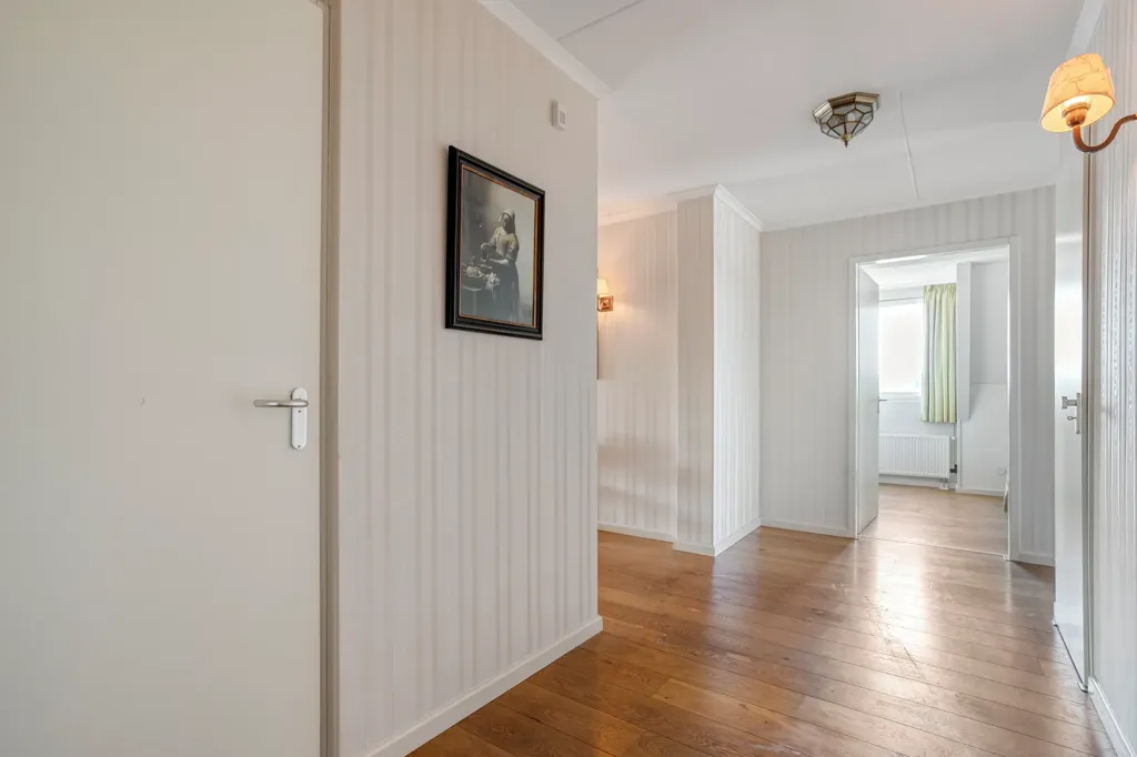 Entrée - Penthouse with Views in Hellendoorn Centre