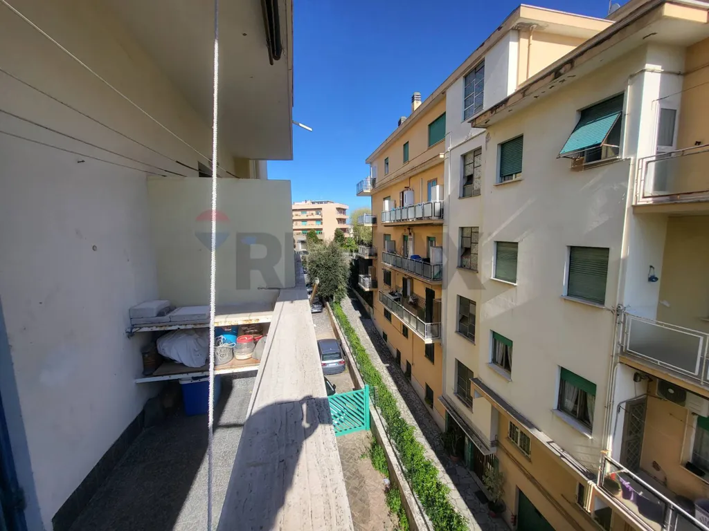 Rõdu - Second Floor Flat with Balcony in Anzio Centre