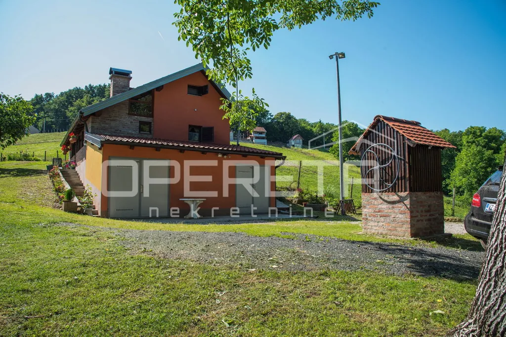 Exterior - Detached House with Forest View in Kelemen