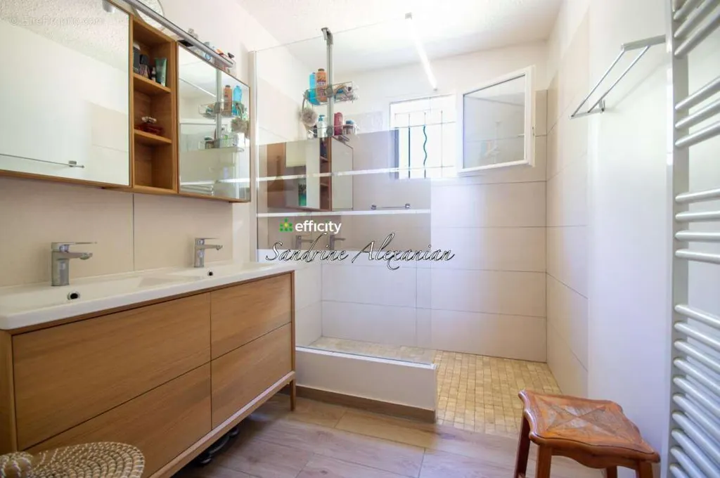 Bagni - Family House with Pool in Le Thoronet