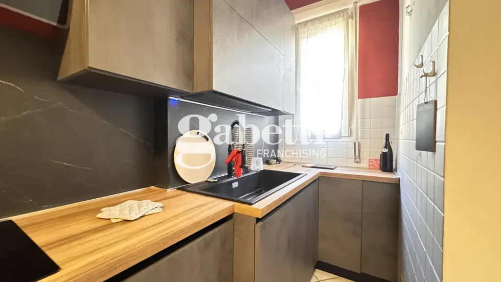 Cuisine - Rented Triplex with Balconies in Turin