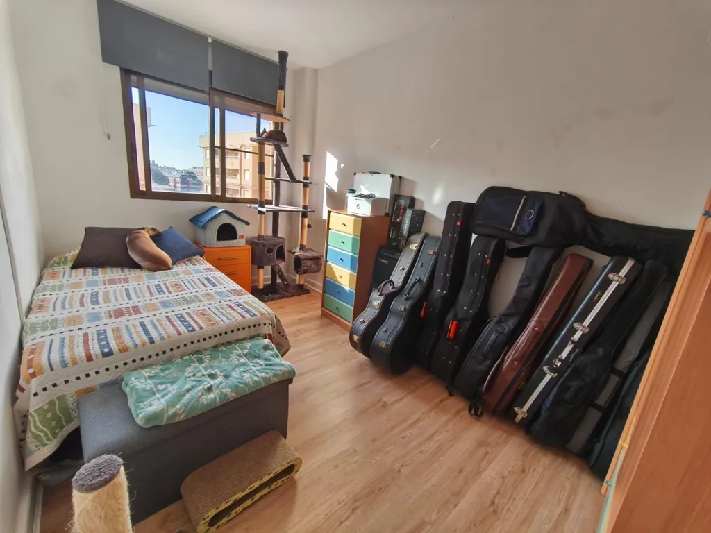 Chambres - Spacious Apartment with Balcony in Castelló