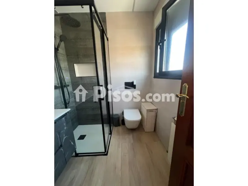 Vannitoad - Semi-detached House with Pool in Villamayor