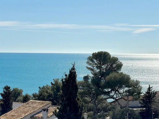 Rõdu - Luxury House with Divisible Plot in Sète
