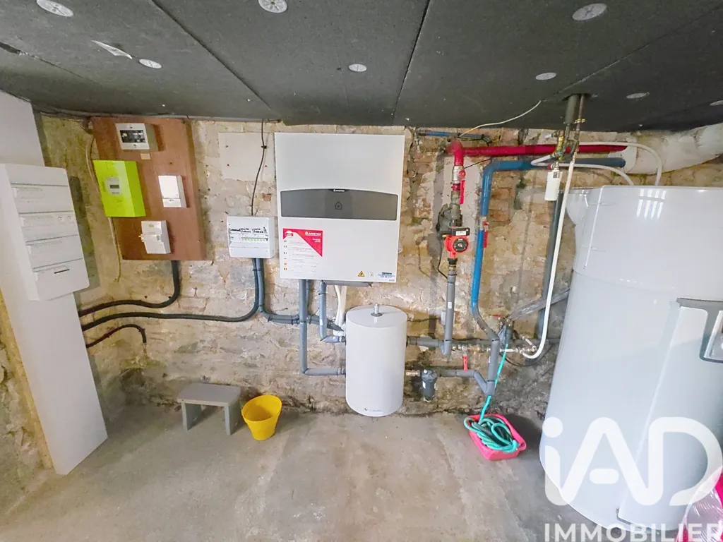 Utility Room - Stone House with River View in Javerlhac