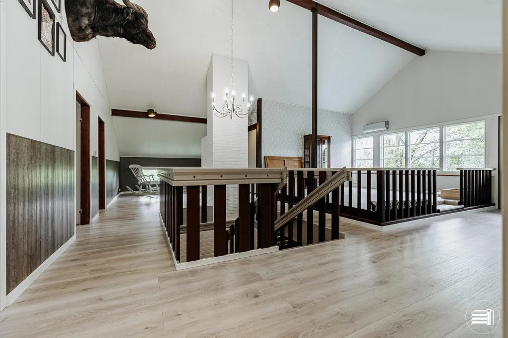 Esik - Architect-Designed House with River View in Kyrönjoki