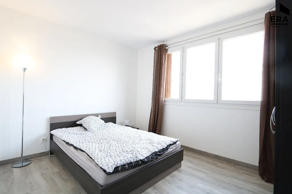Magamistoad - Refurbished Flat with Balcony in Orléans