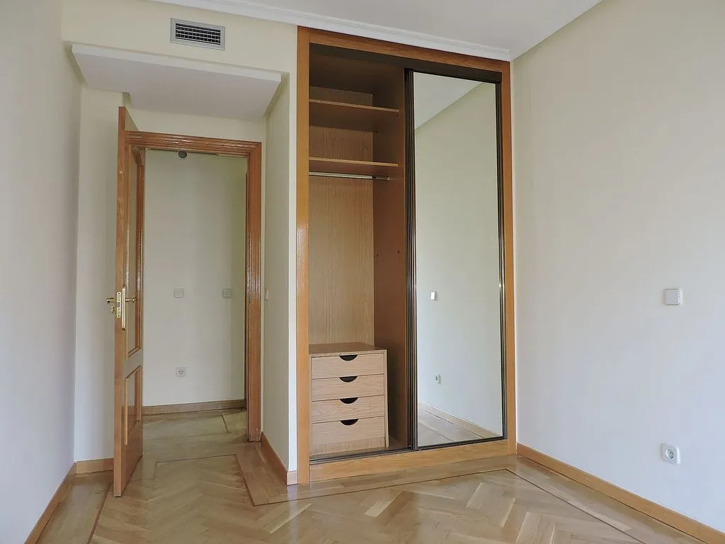 Pièces - 1-Bedroom Flat with Pool in Atocha
