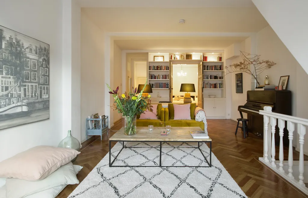 Séjour - Ground Floor Apartment on Canal in Nine Streets