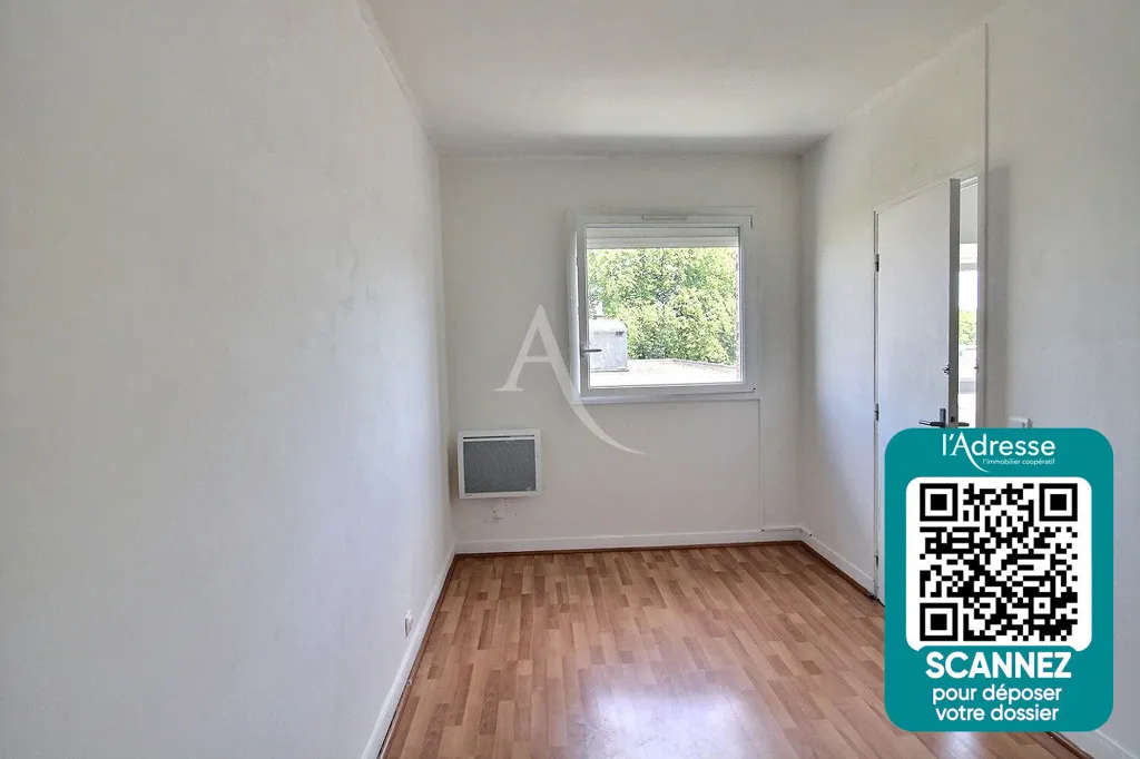 Stanze - Bright 2-Bedroom Flat with Private Cellar in Élancourt