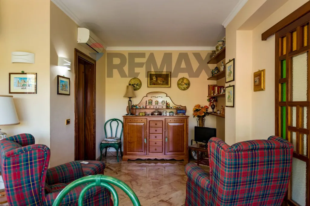 Living Room - Elegant Villa with Pool in Castelvetrano