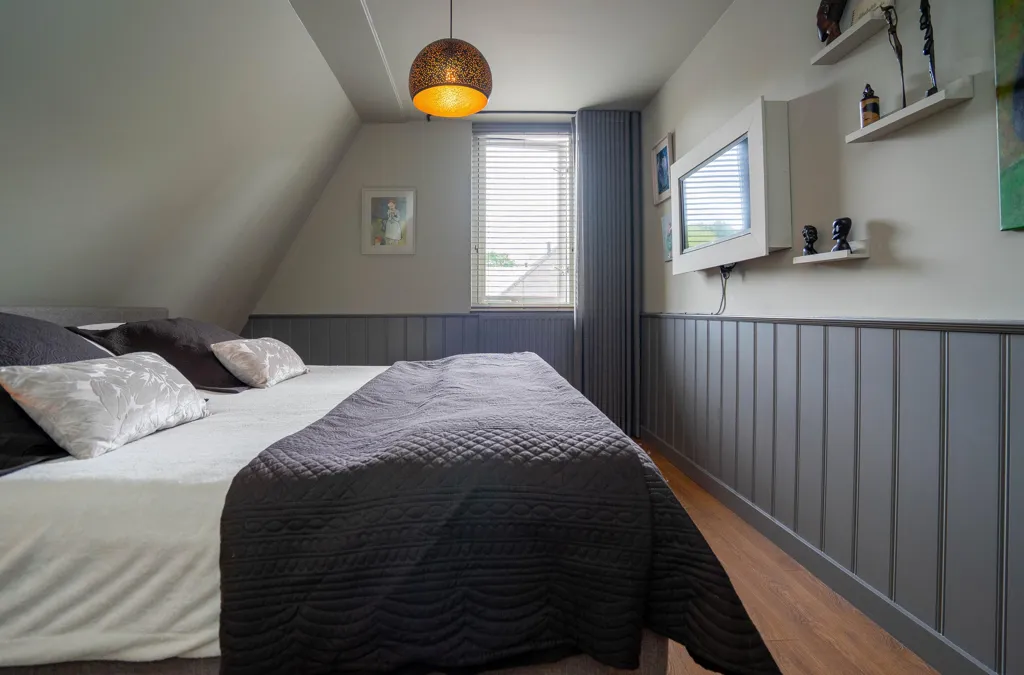 Magamistoad - Linked Semi-detached House with Serre in Helmond