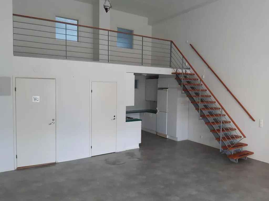 Toad - One-Bedroom Apartment with Balcony in Vaasa Centre