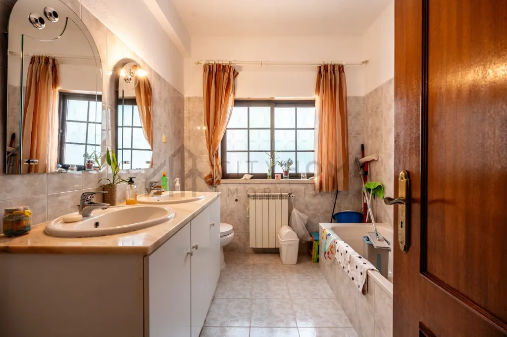 Vannitoad - Detached House with Pool in Silves