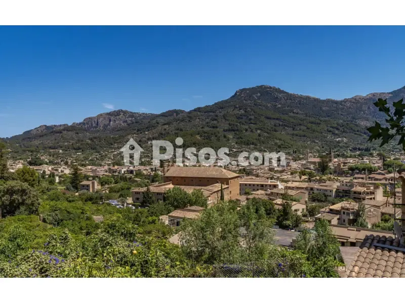 Modern Townhouse with Mountain Views in Sóller