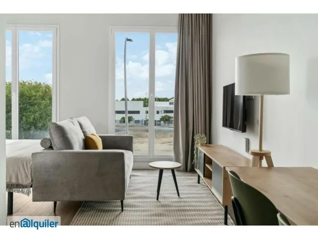 Magamistoad - Furnished Apartments with Pool in Vallecas