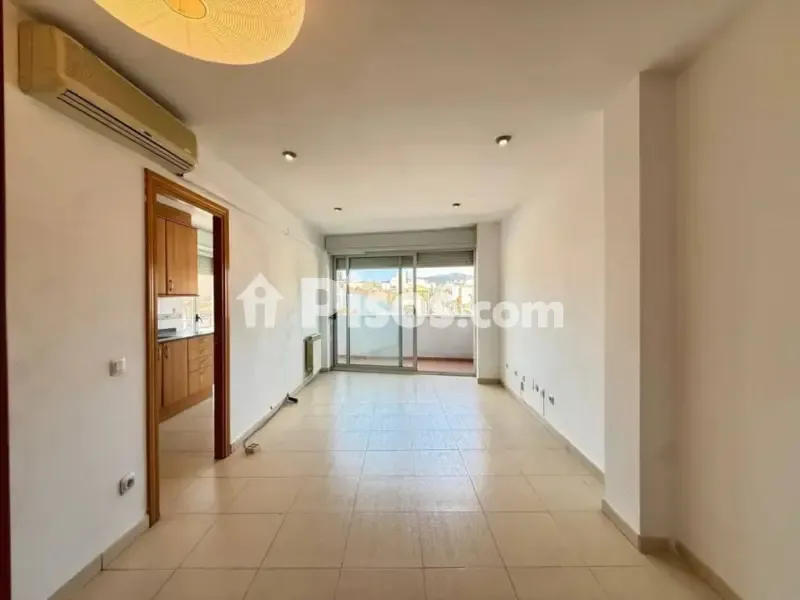 Esik - Duplex with Balcony near Rambla d'Ègara