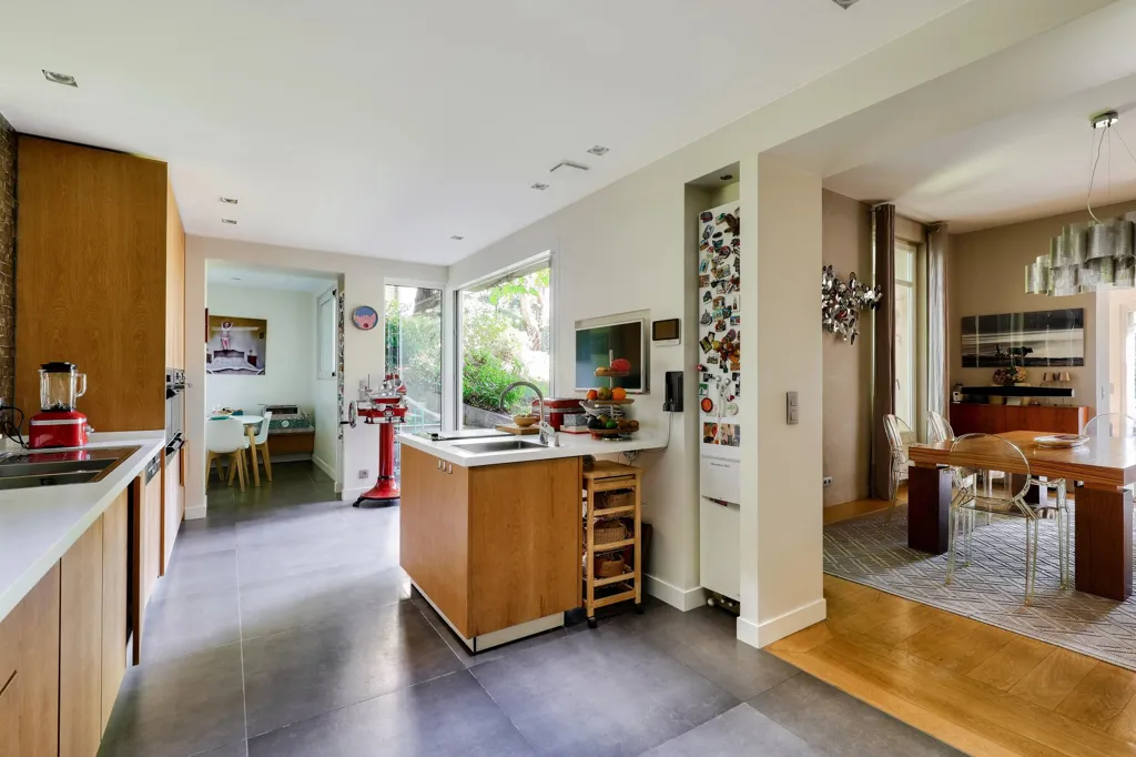 Köök - Renovated Mansion with Garden in Saint-Cloud