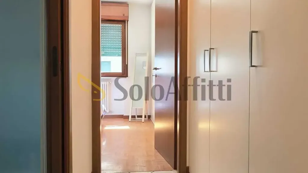 Esik - Twin-Storey Apartment with Balcony in Forlì